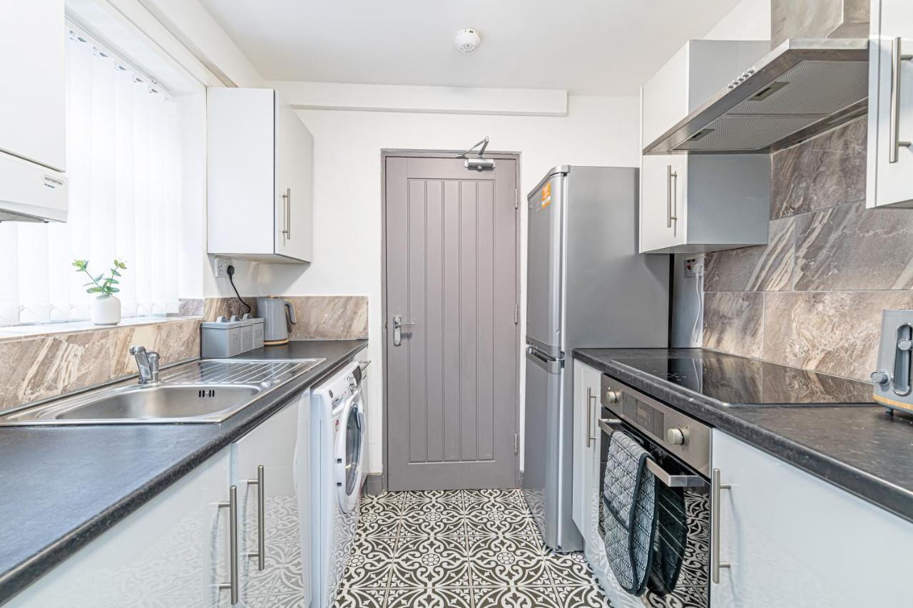 3 Bedroom Holiday House ليفربول المظهر الخارجي الصورة